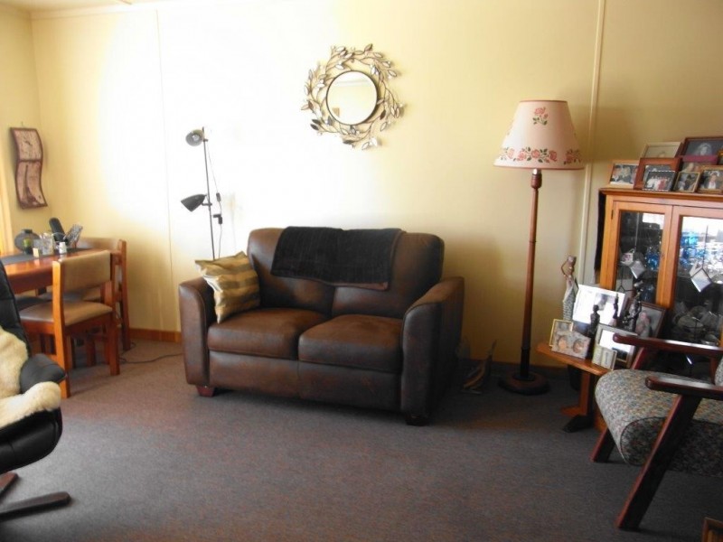 1, 2, 3 or 4 – 65 Queen Street, Ulverstone TAS 7315