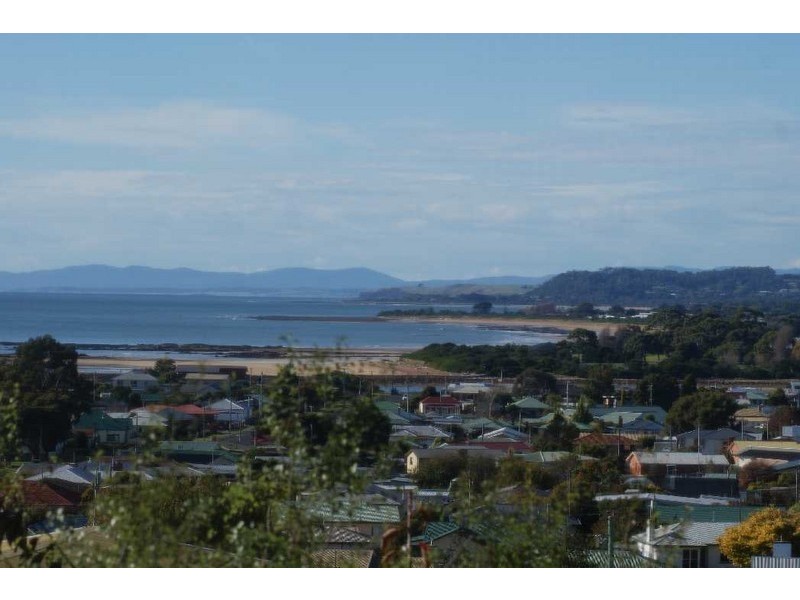 22 Kywong Crescent, Ulverstone TAS 7315