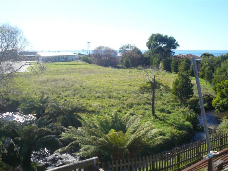 18 Seabreeze Avenue, Sulphur Creek TAS 7316