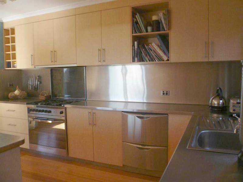 18 Seabreeze Avenue, Sulphur Creek TAS 7316