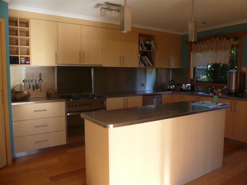 18 Seabreeze Avenue, Sulphur Creek TAS 7316