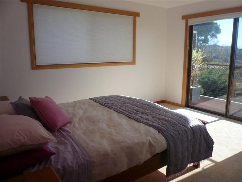 18 Seabreeze Avenue, Sulphur Creek TAS 7316