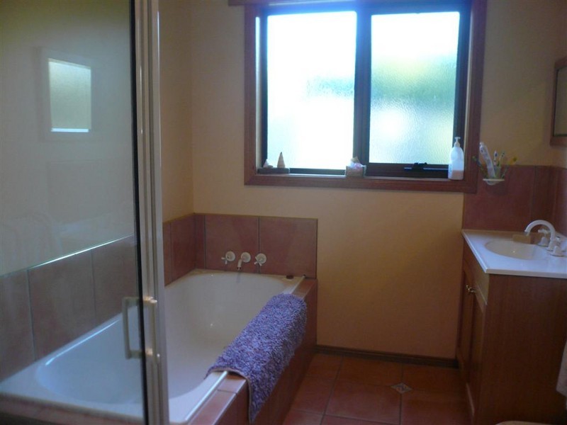 18 Seabreeze Avenue, Sulphur Creek TAS 7316