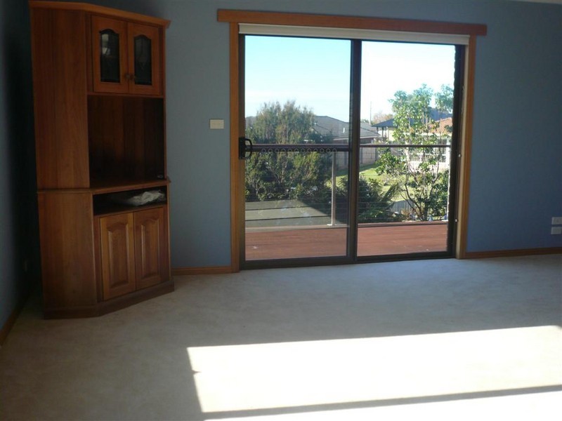 18 Seabreeze Avenue, Sulphur Creek TAS 7316