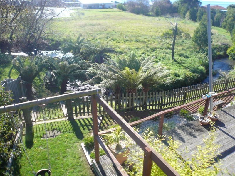 18 Seabreeze Avenue, Sulphur Creek TAS 7316