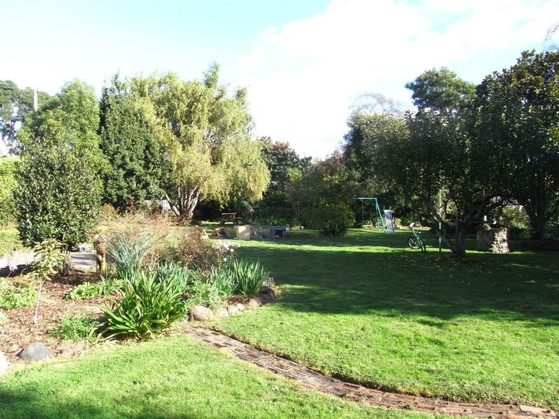 25 Allport Street, Leith TAS 7315