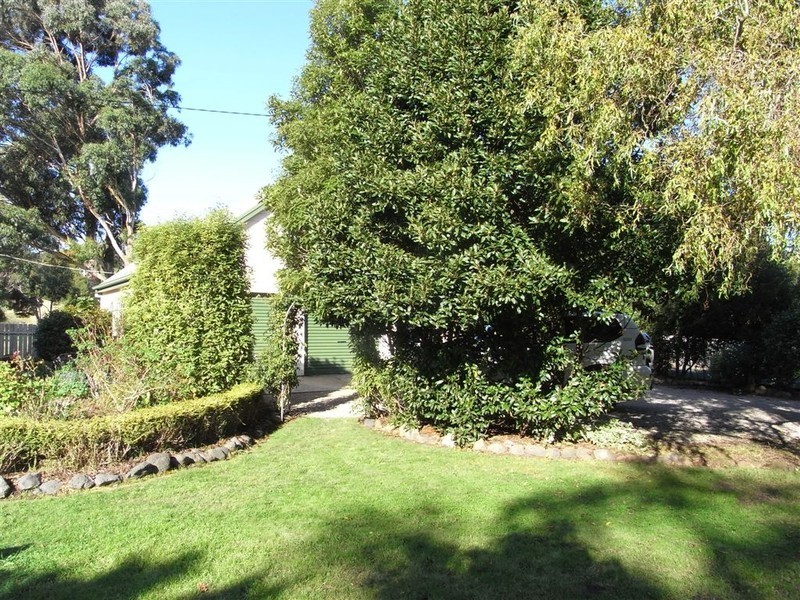 25 Allport Street, Leith TAS 7315
