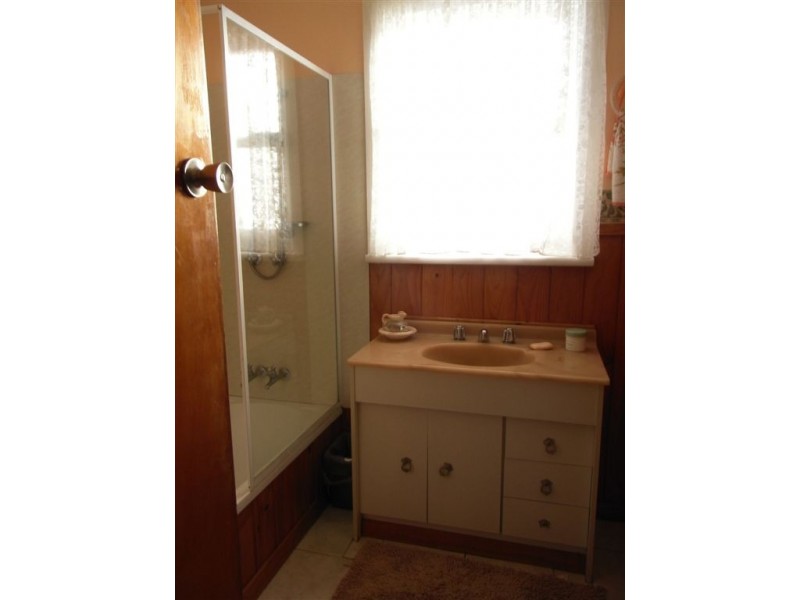 90 Clara Street, Ulverstone TAS 7315