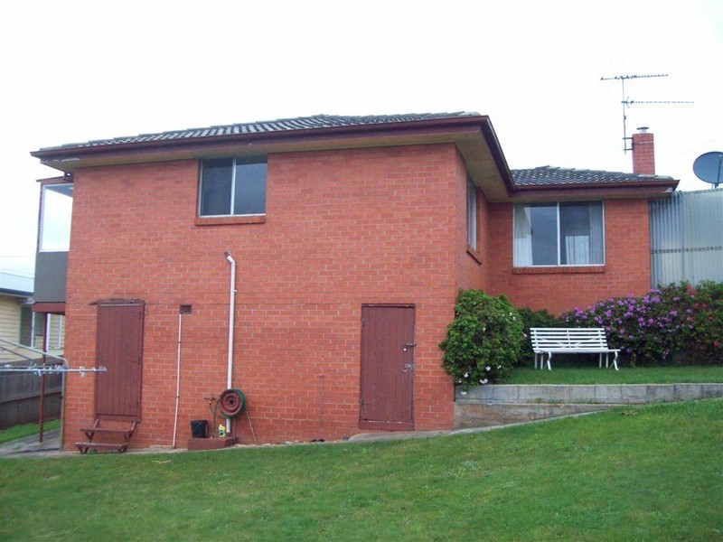 25 Barker Street, Ulverstone TAS 7315