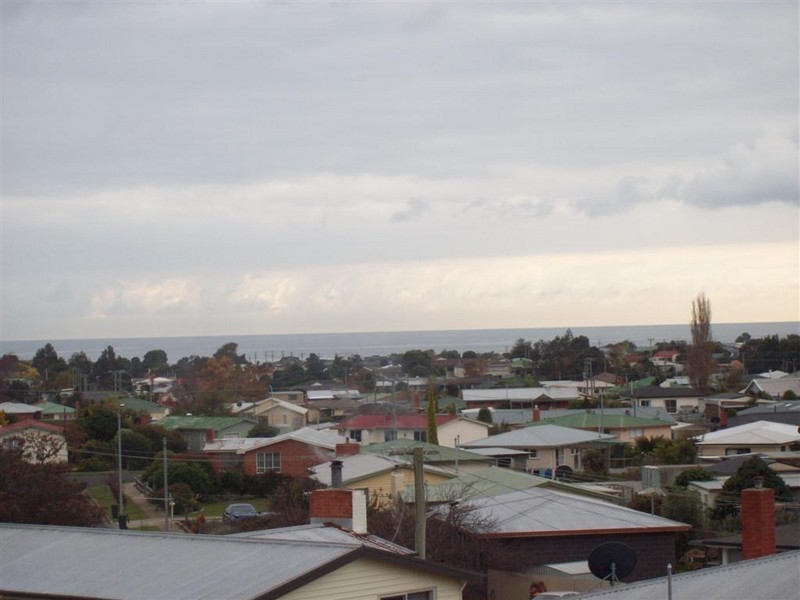 25 Barker Street, Ulverstone TAS 7315