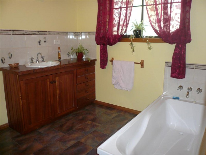 121 Cullens Road, South Preston, Ulverstone TAS 7315