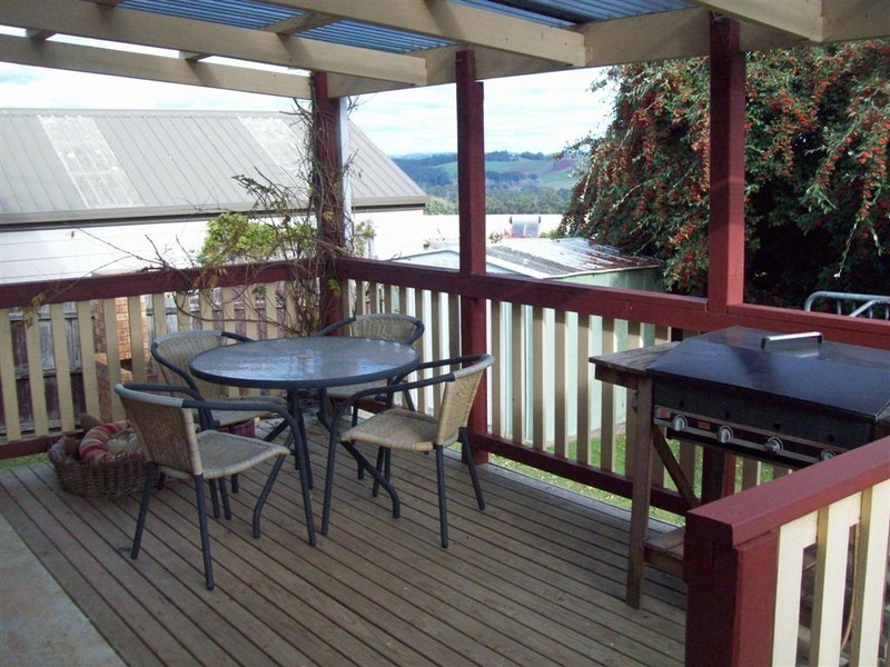 41 Lakin Street, West Ulverstone TAS 7315