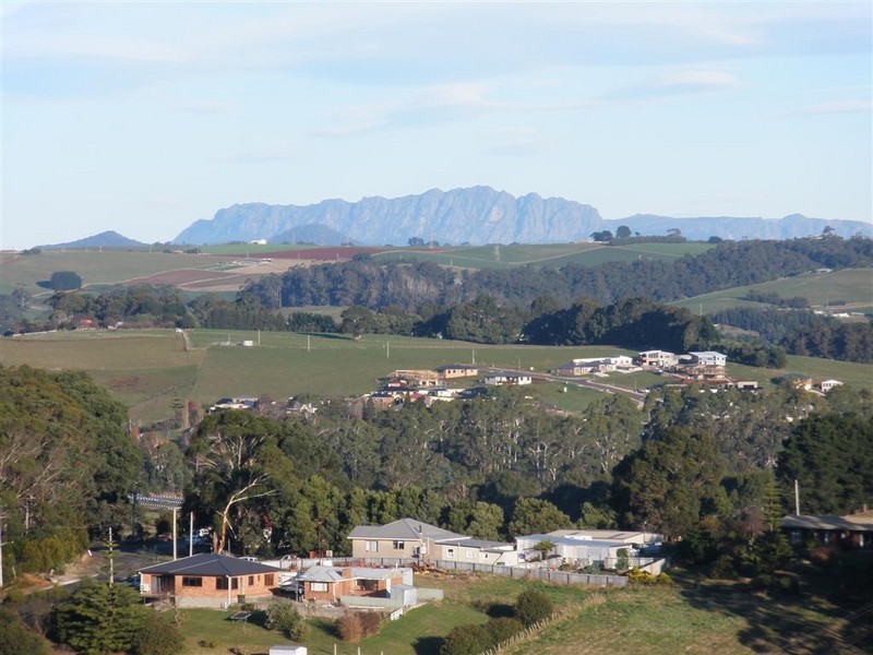 41 Lakin Street, West Ulverstone TAS 7315