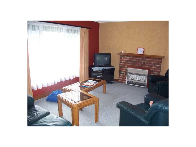 4  RIVER ROAD, Ulverstone TAS 7315