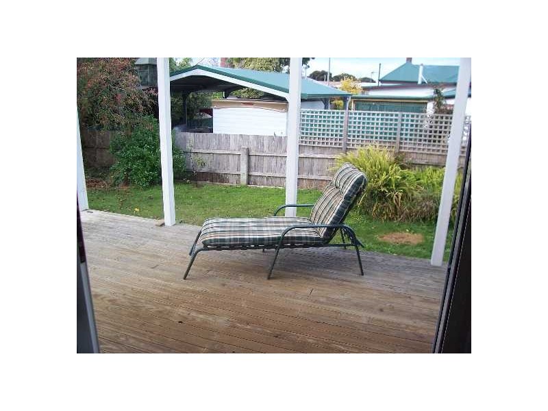 4  RIVER ROAD, Ulverstone TAS 7315
