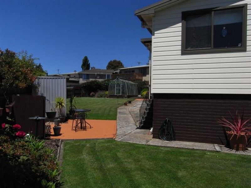 8 Hingston Place, Ulverstone TAS 7315