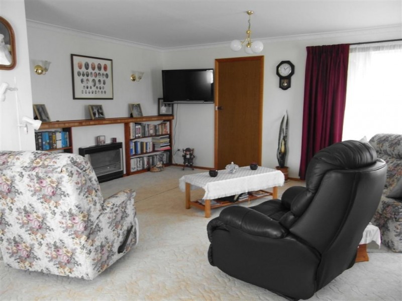 46 Leighlands Avenue, Ulverstone TAS 7315
