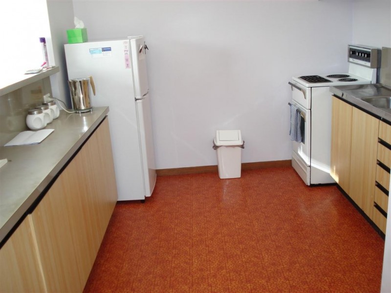 U 1 and 2/24 Pineleigh Street, Penguin TAS 7316