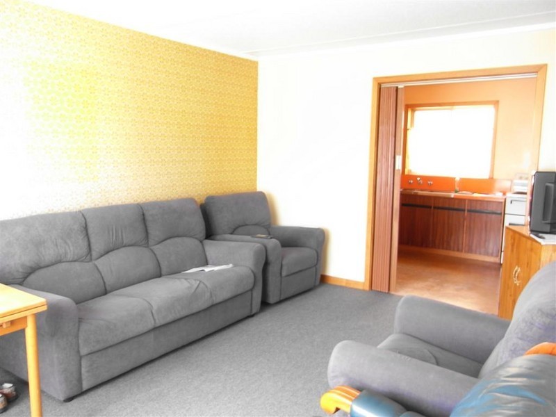 Unit 4/65 Queen Street, Ulverstone TAS 7315