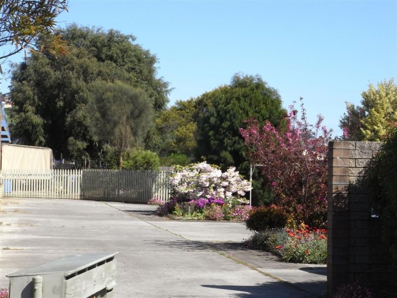 Unit 4/65 Queen Street, Ulverstone TAS 7315