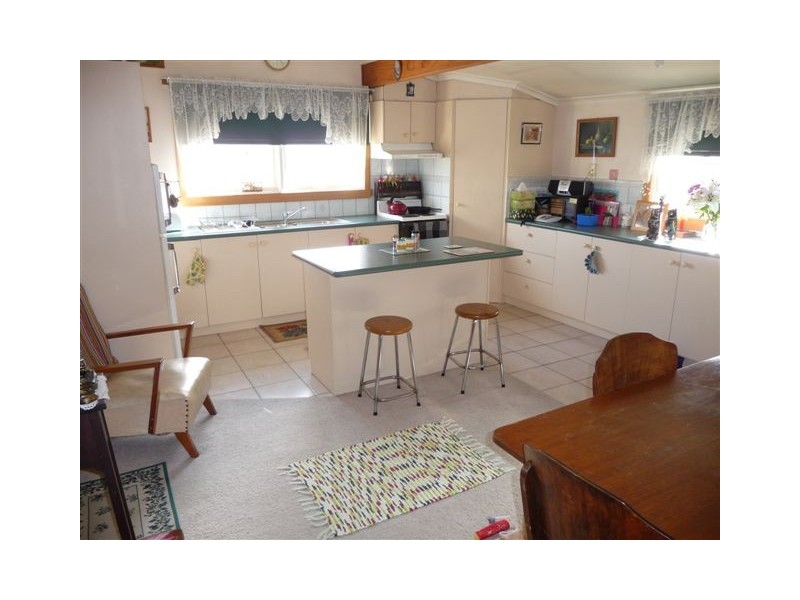 29 Alexandra Road, Ulverstone TAS 7315