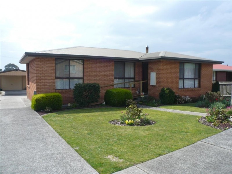6 JERLING ST, Ulverstone TAS 7315
