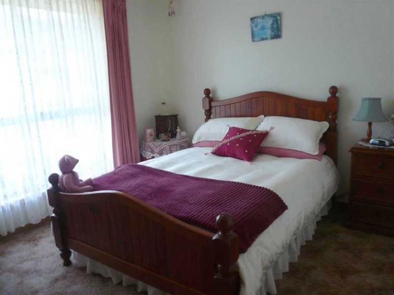 6 JERLING ST, Ulverstone TAS 7315