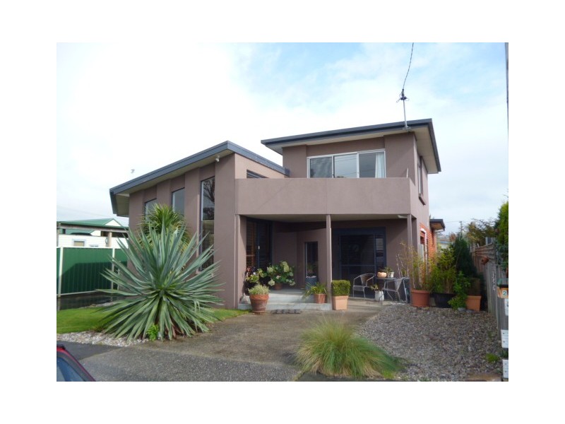 21 ESPLANADE, Ulverstone TAS 7315
