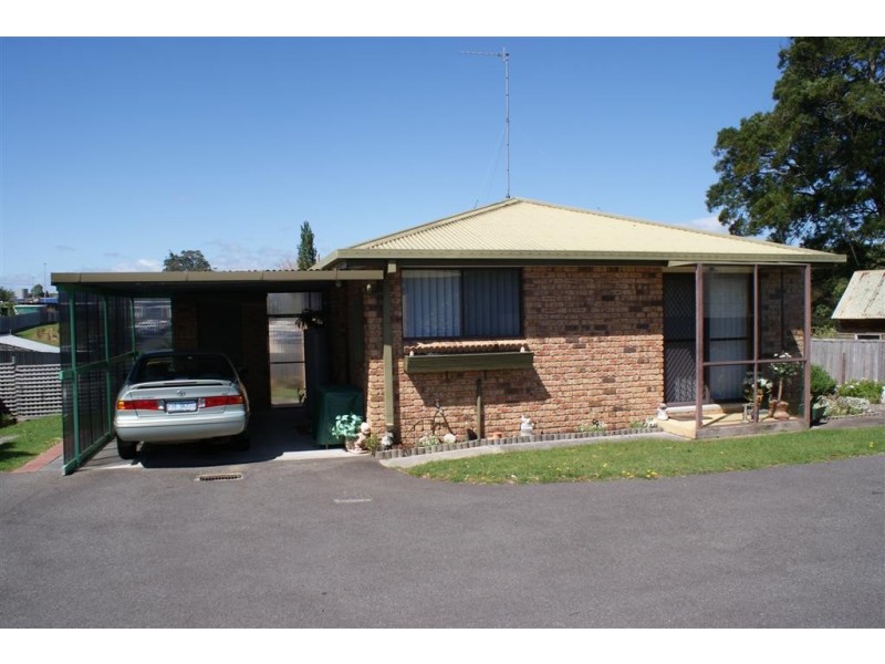 Unit 2/2a Marion Street, Ulverstone TAS 7315