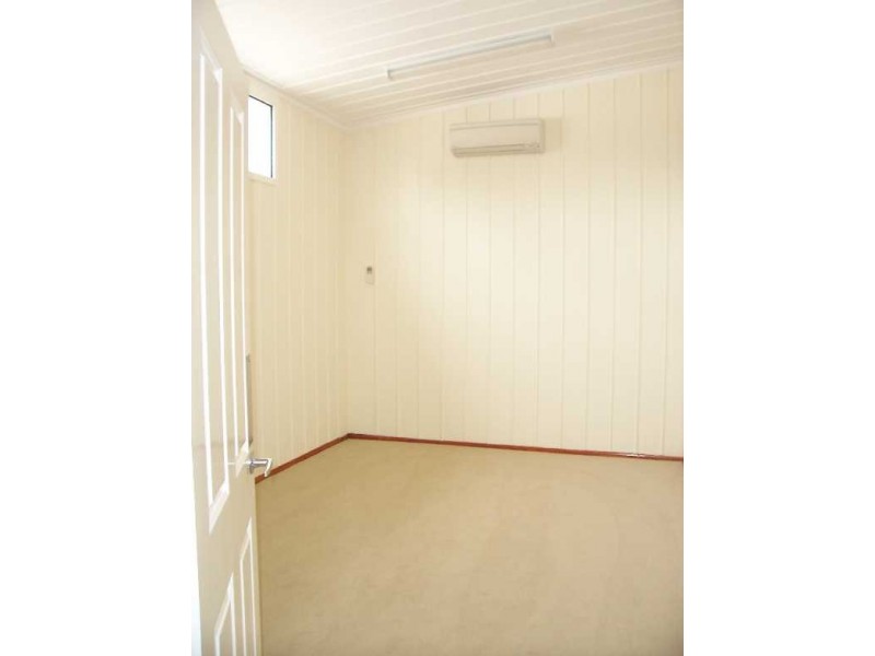 8 SPEEDWAY DRIVE, Latrobe TAS 7307
