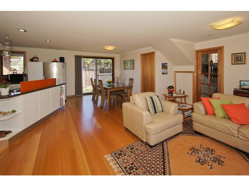 32 Beach Road, Ulverstone TAS 7315