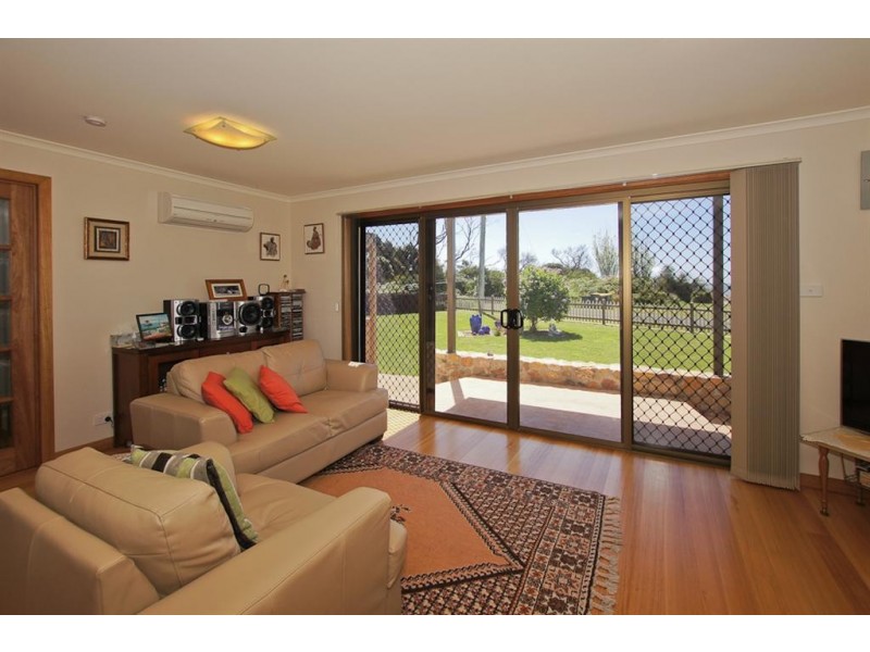 32 Beach Road, Ulverstone TAS 7315