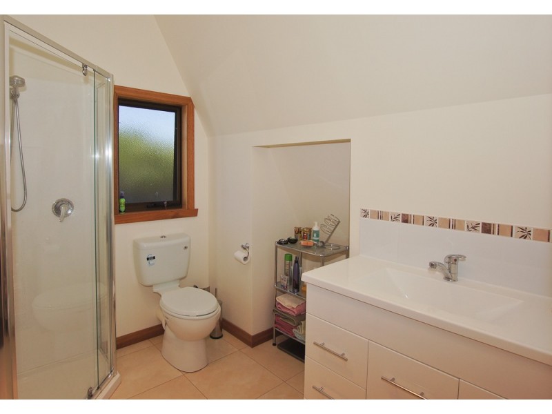 32 Beach Road, Ulverstone TAS 7315