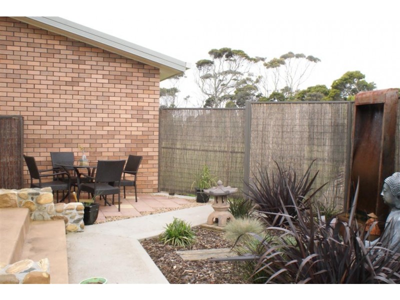 32 Beach Road, Ulverstone TAS 7315