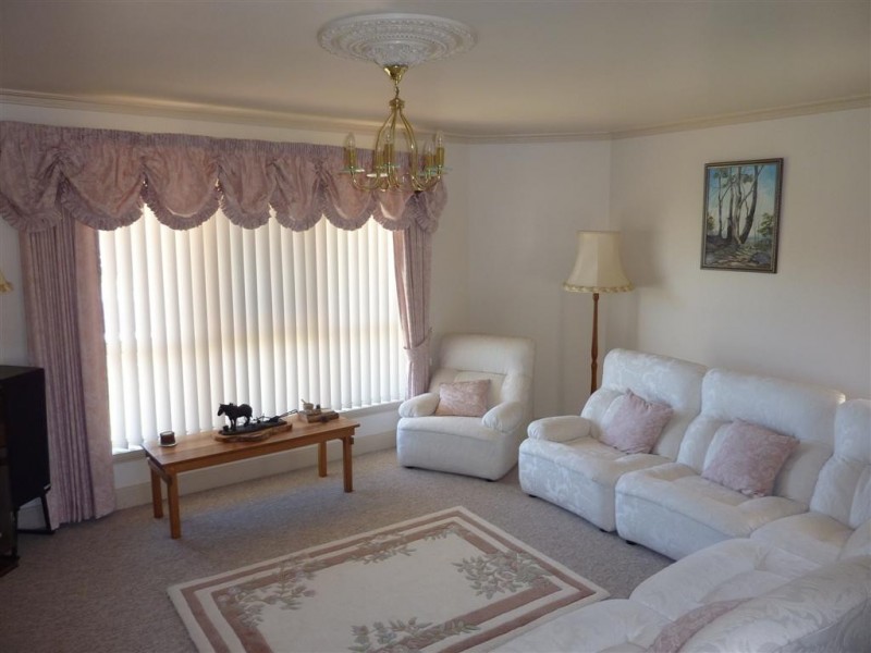 6 Crisling Place, Penguin TAS 7316