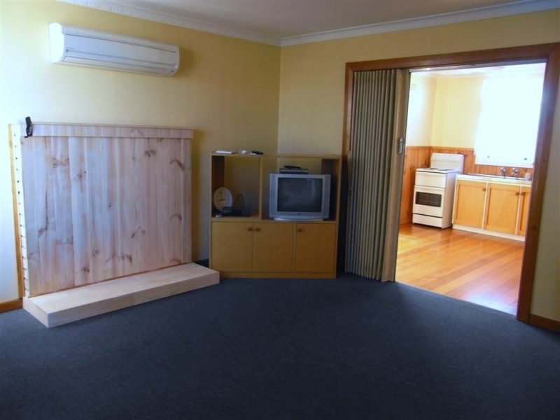 12 McCulloch Street, Ulverstone TAS 7315