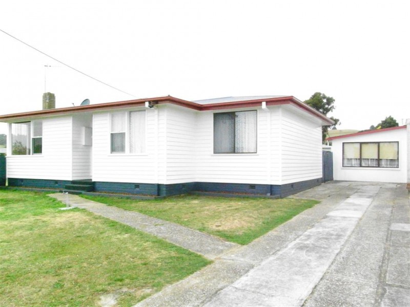 12 McCulloch Street, Ulverstone TAS 7315