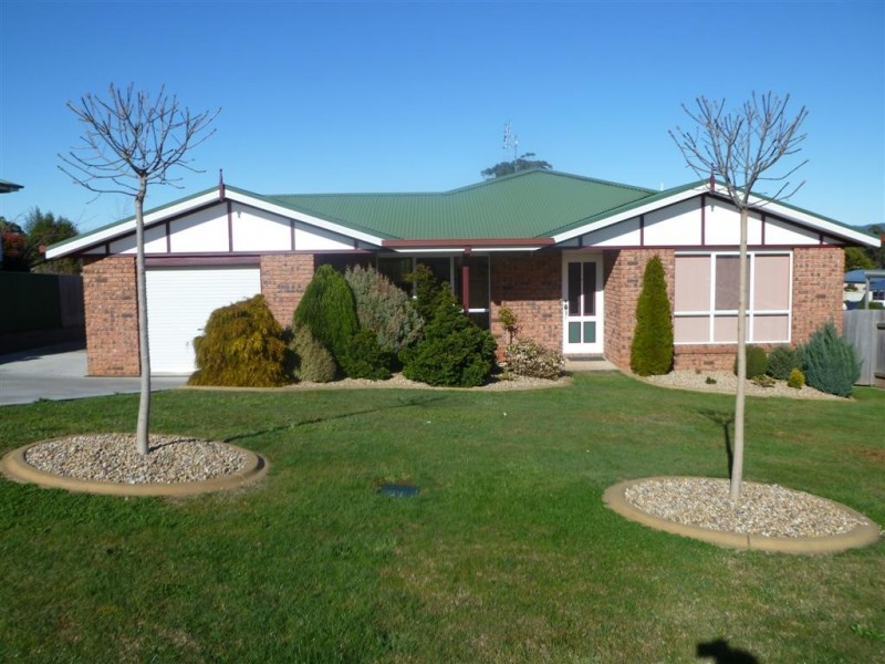 151 Upper Maud Street, Ulverstone TAS 7315