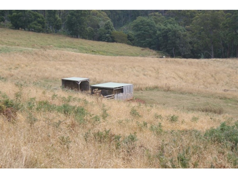 Ironcliffe Road, Penguin TAS 7316