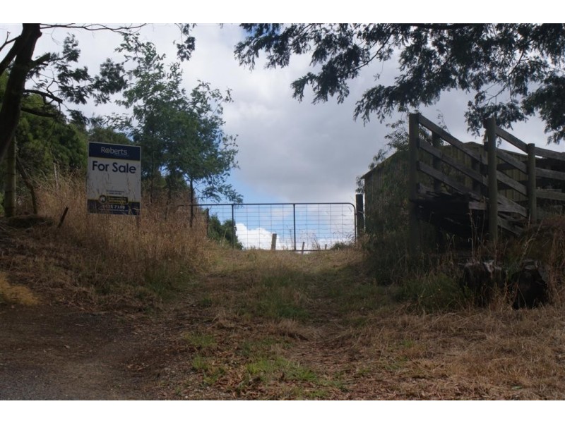 Ironcliffe Road, Penguin TAS 7316