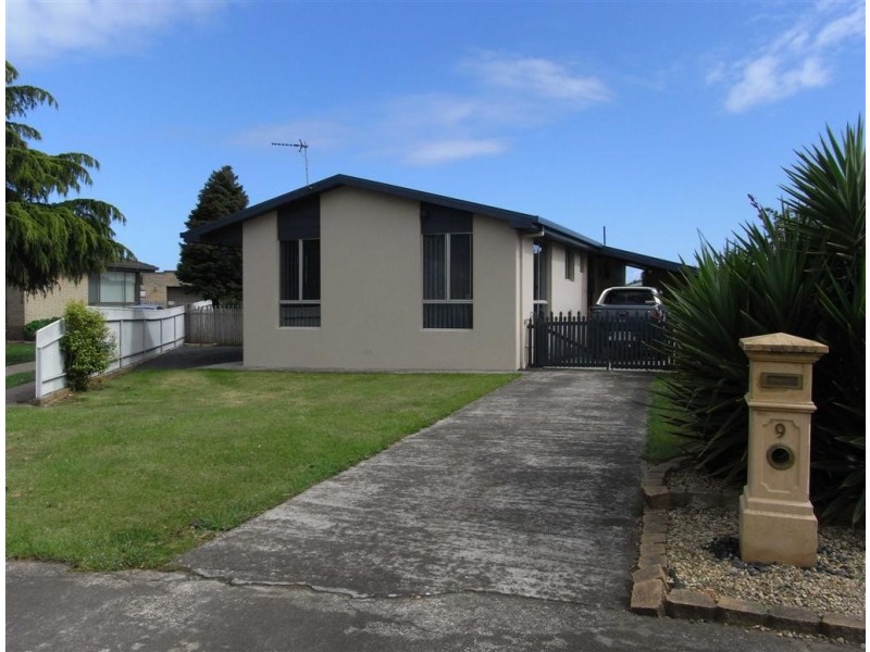 9 Allambie Crescent, Ulverstone TAS 7315