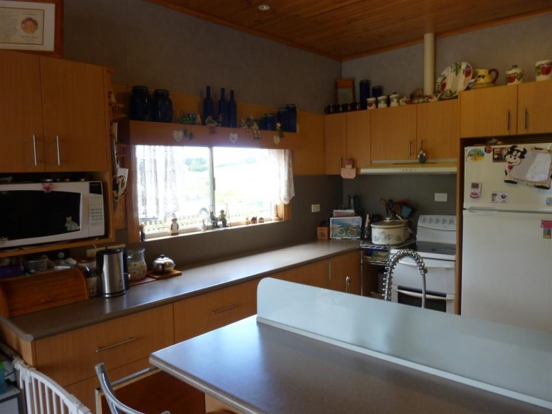 2 Main Street, Wilmot TAS 7310