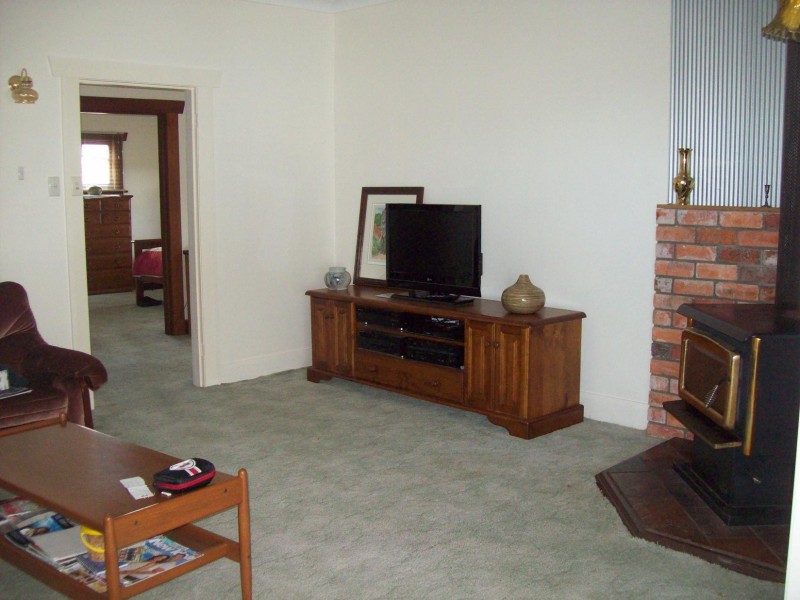 30 South Road, Ulverstone TAS 7315