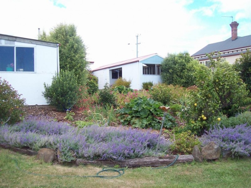 30 South Road, Ulverstone TAS 7315