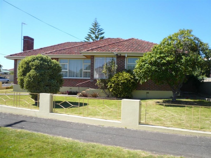 78 Alexandra Road, Ulverstone TAS 7315