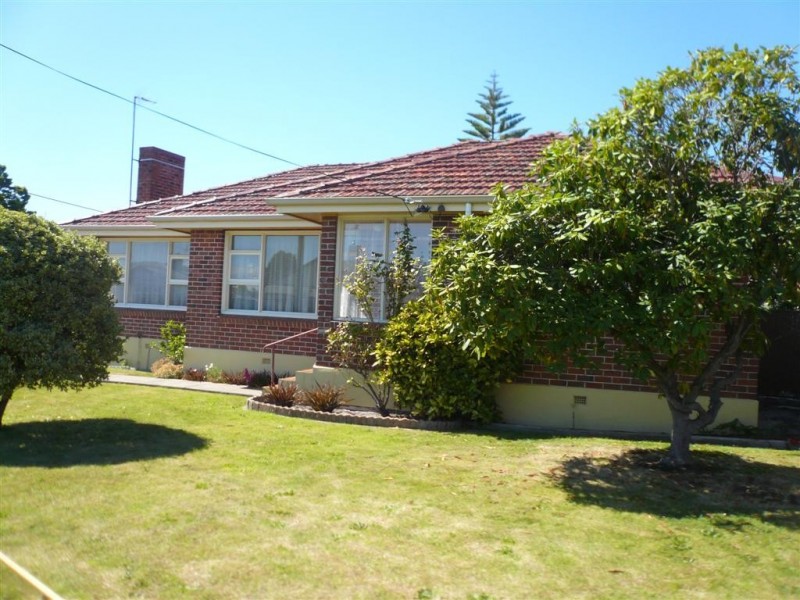 78 Alexandra Road, Ulverstone TAS 7315