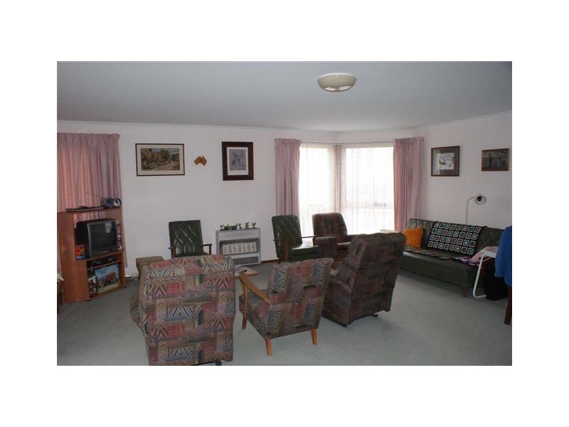 22 KYWONG CRS, Ulverstone TAS 7315