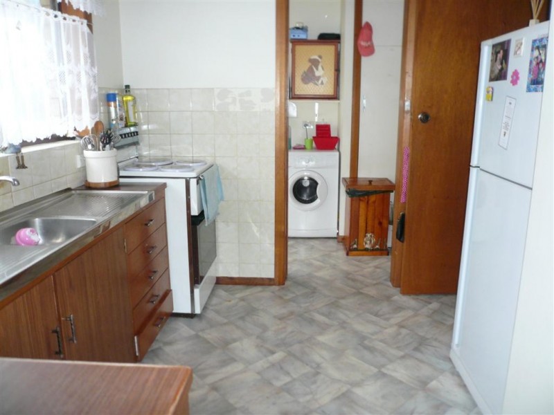 8 Crawford Street, Ulverstone TAS 7315