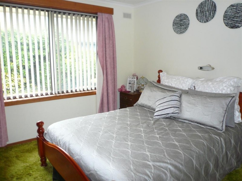 8 Crawford Street, Ulverstone TAS 7315