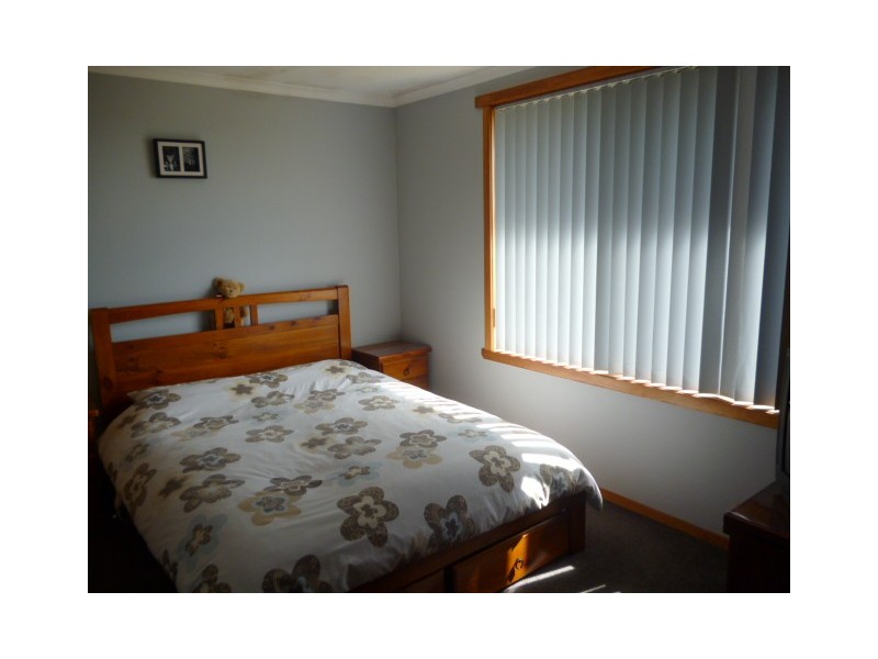 42 CLARA ST, Ulverstone TAS 7315